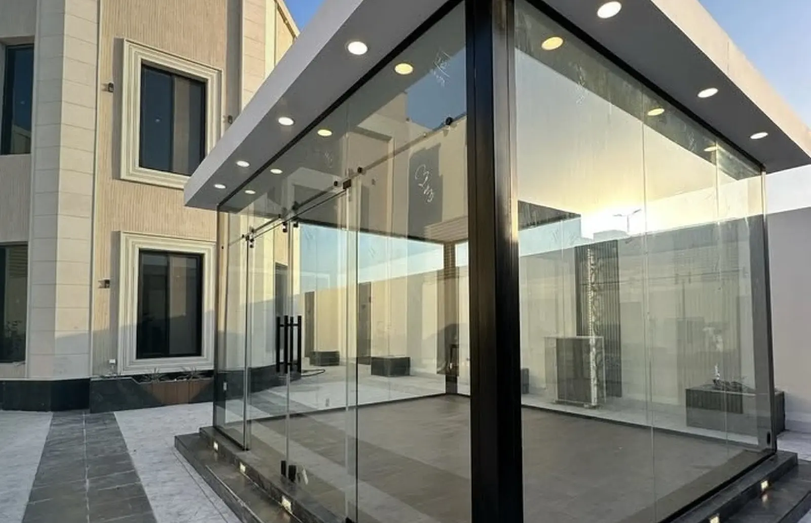 Glass pavilion structure project
